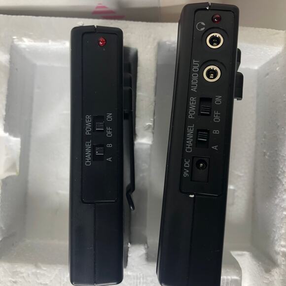 Polsen Camera Mountable VHF Wireless System CAM-2W-G1 FM - Picture 10 of 11